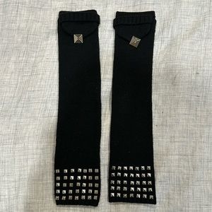Michael Kors black wool studded convertible mitten gloves and arm warmers